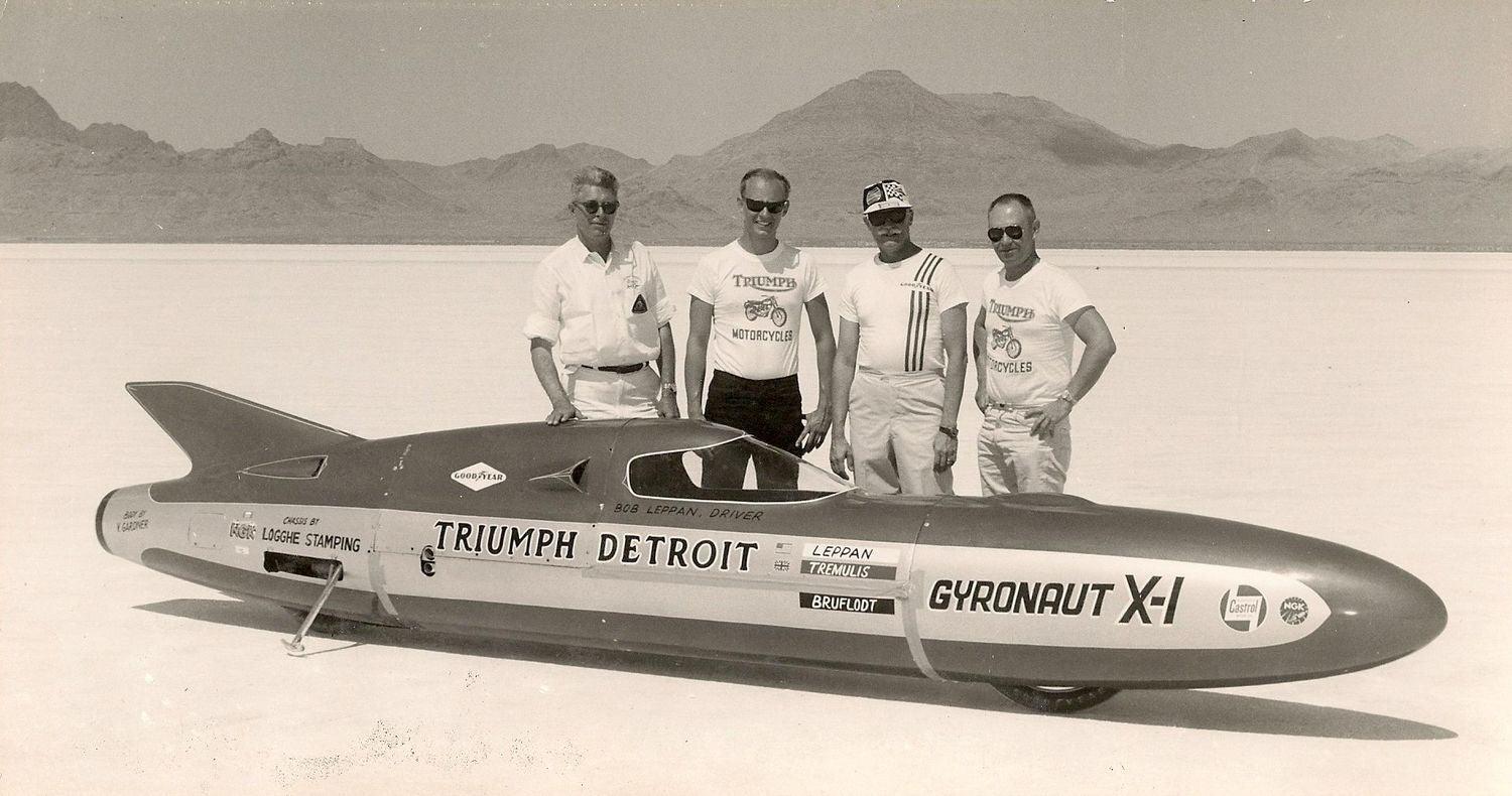 Drawing A Line In The Salt Bonneville Salt Flats - British Customs