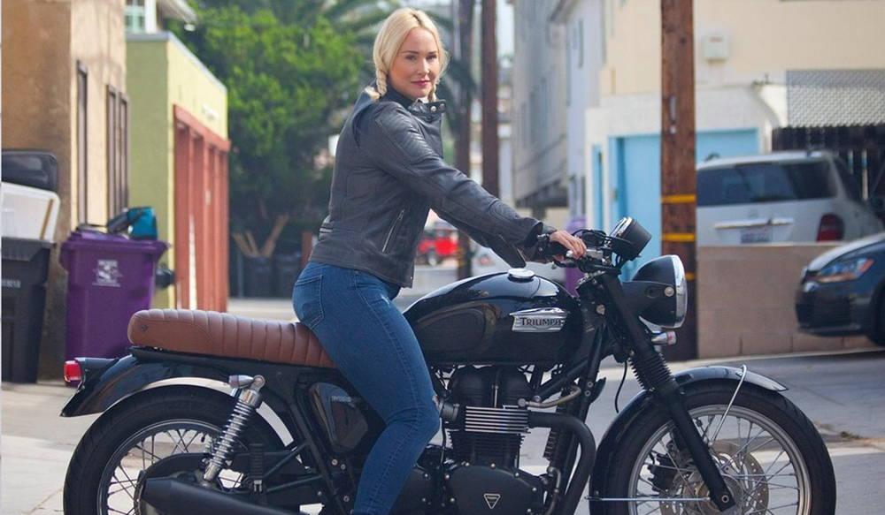 Kristina Furlong - British Customs