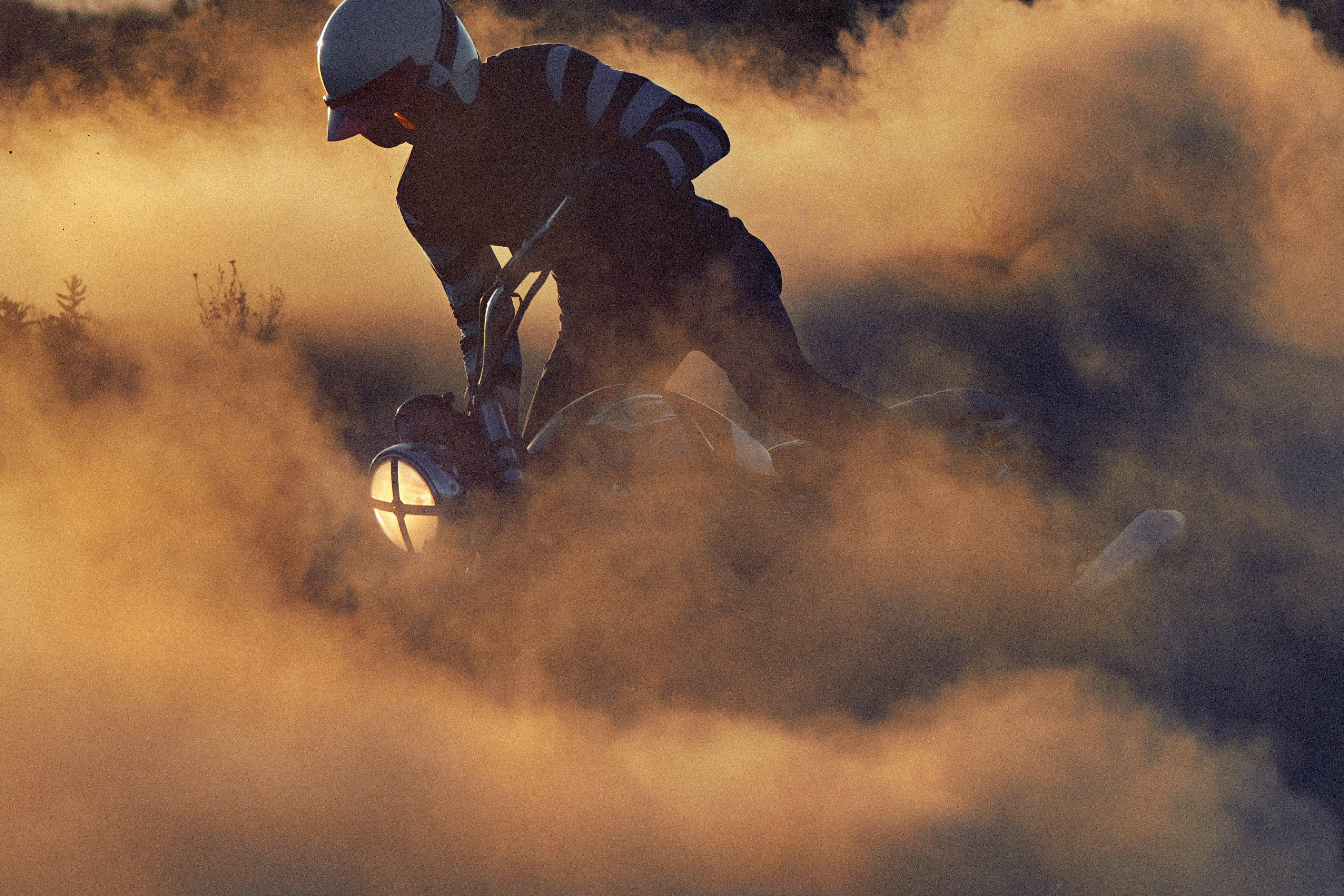 Rider Highlight: John Hebert & his Bonneville - British Customs