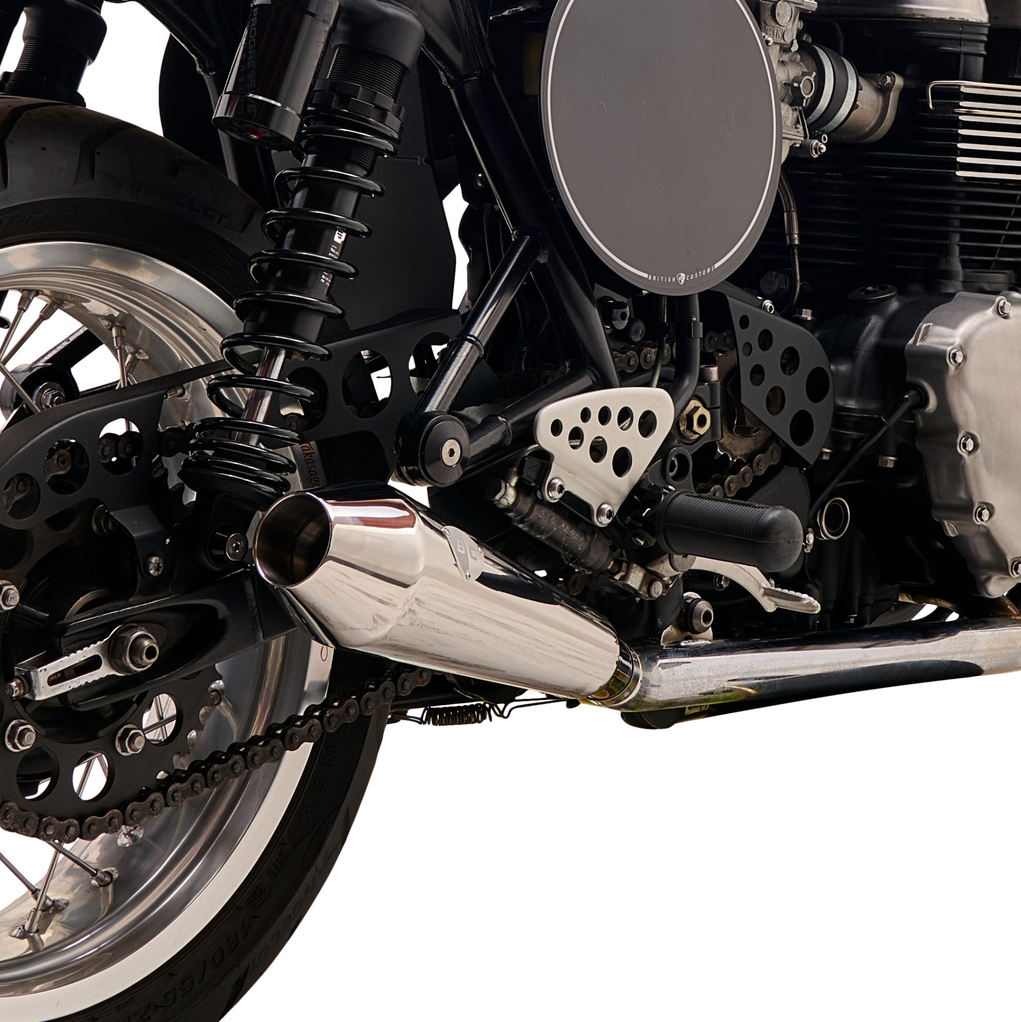 British Customs Shorty Predator Pro 2.0for Triumph Thruxton 900 Polished 02