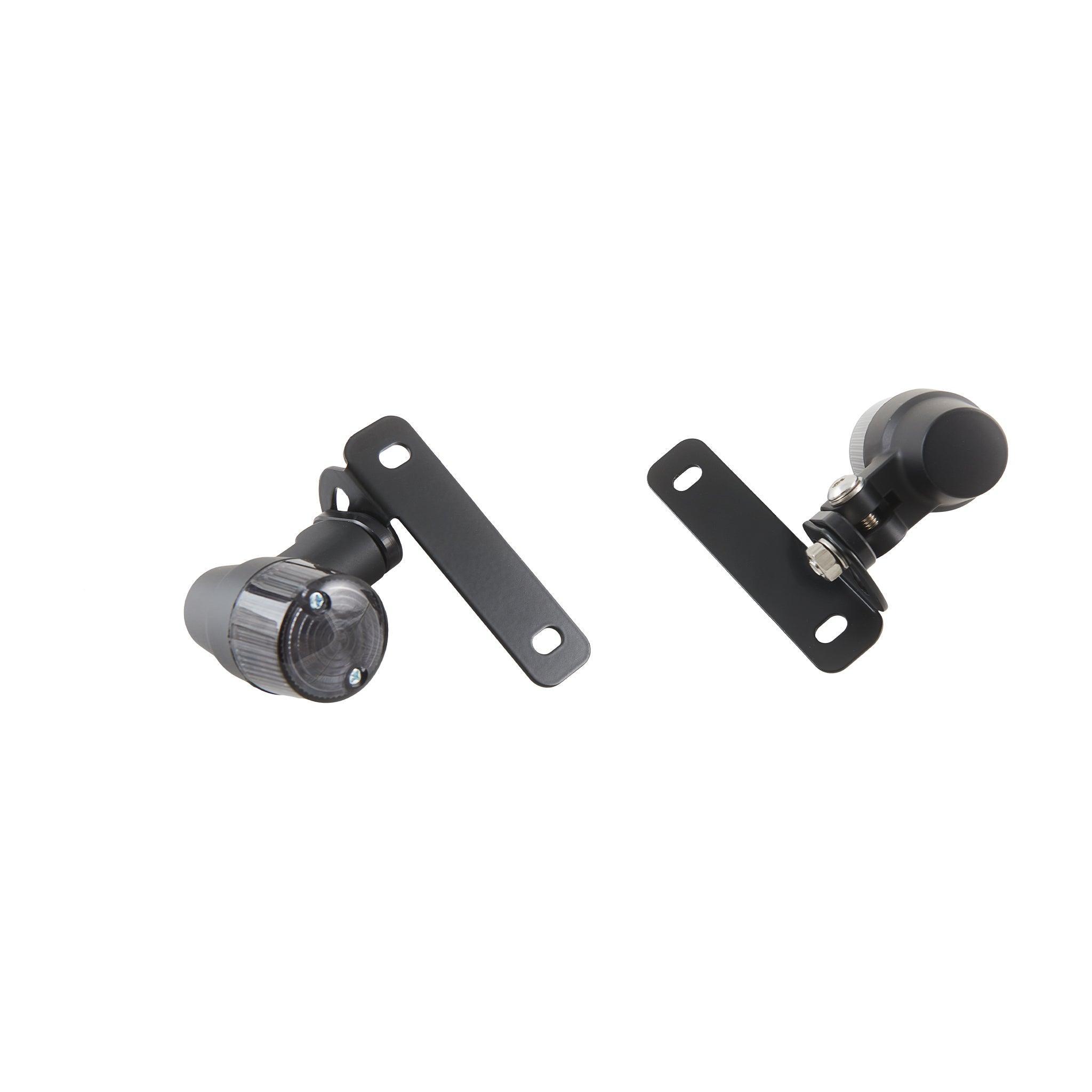 Plug & Play Retro Turn Signals for Triumph Motorcycles (2001-2017) | License Plate Mount