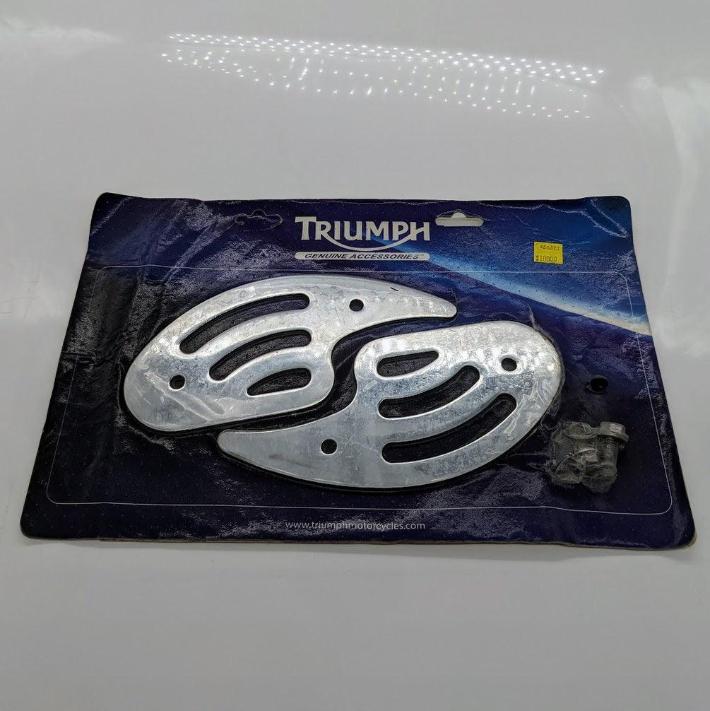 Triumph Single Seat Finisher Kit - A9738057