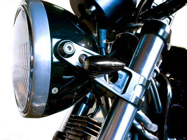 Joker Machine Series 900 Triumph Headlight Bracket | Chrome