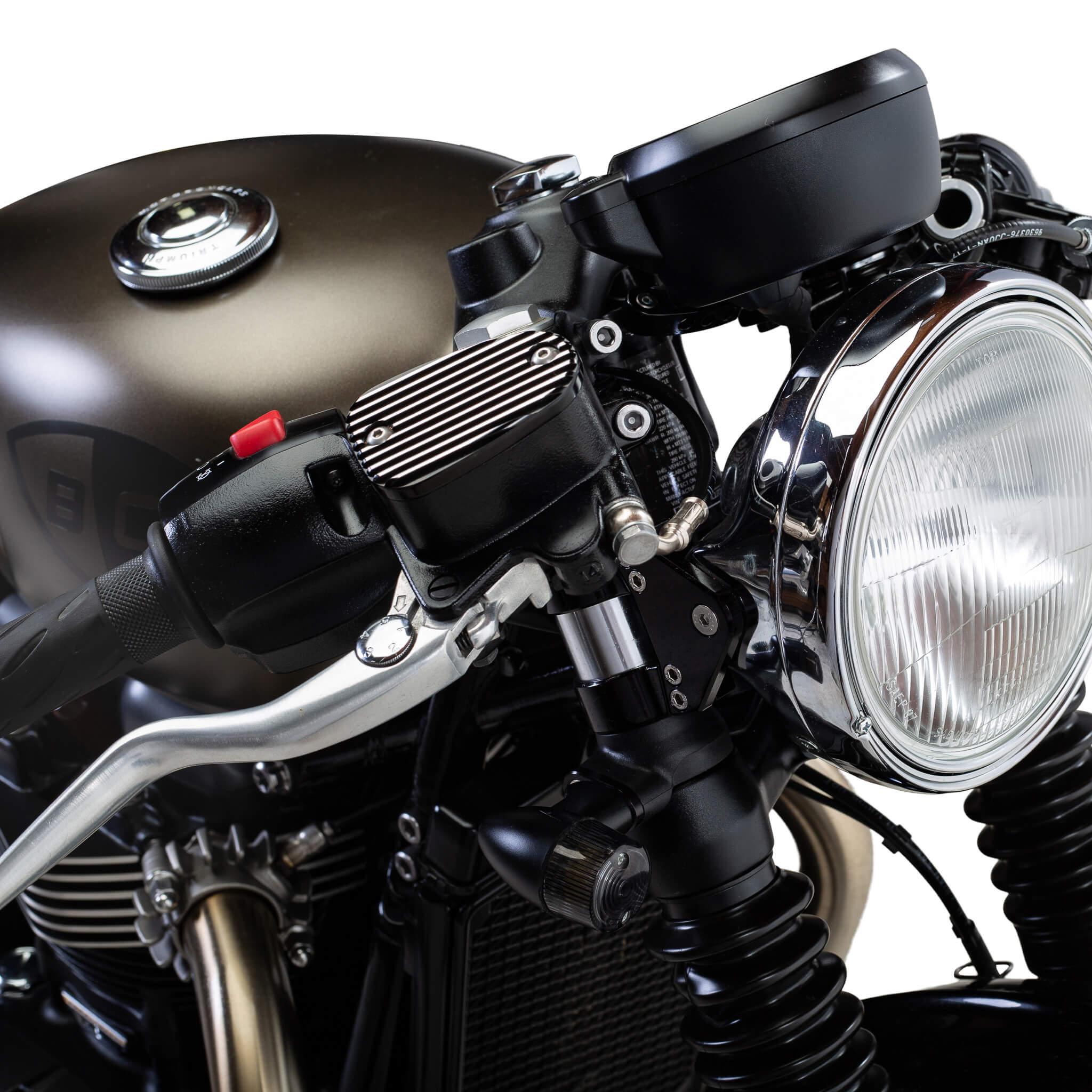 Finned Master Cylinder Cover for Triumph Motorcycles - British Customs