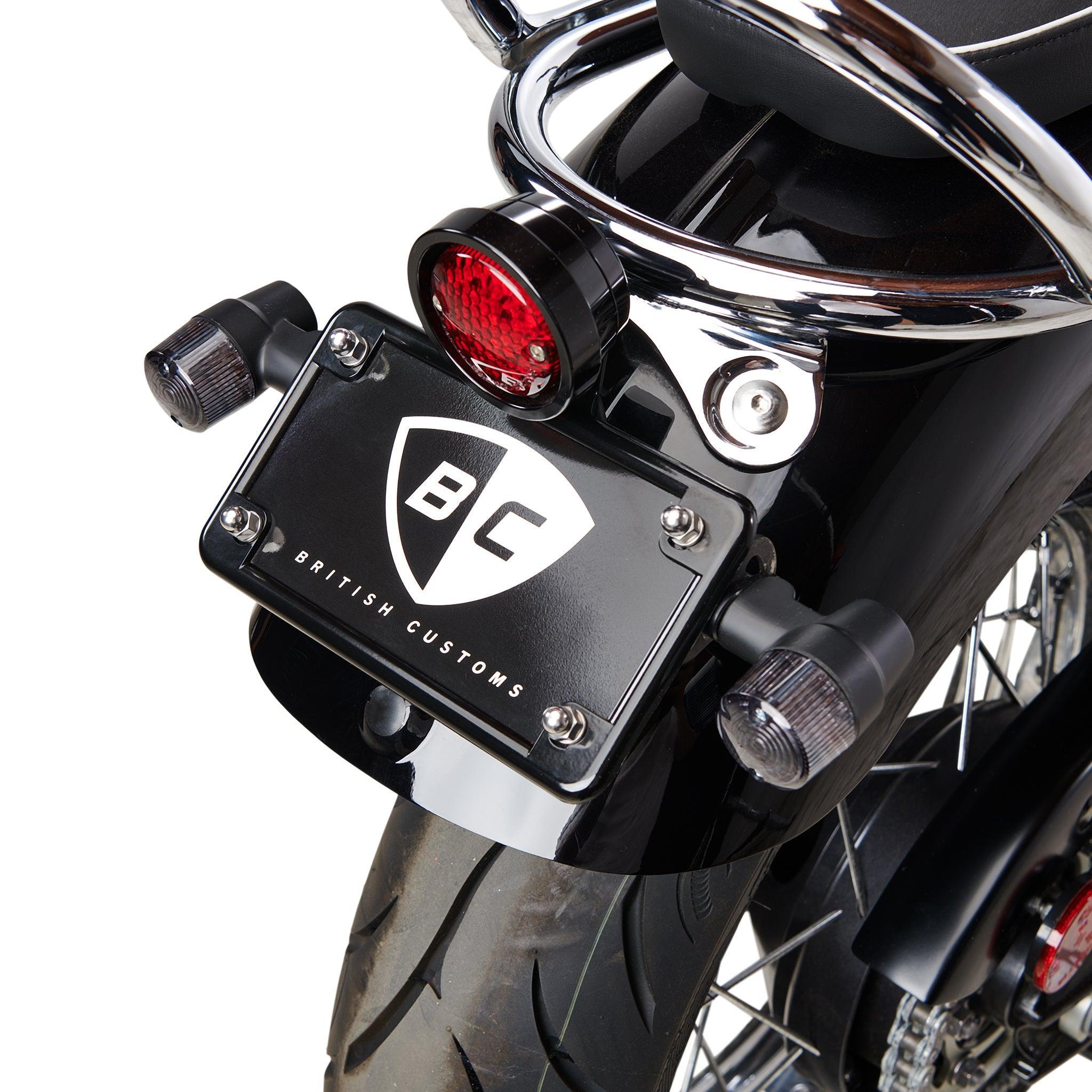 Plug & Play Pan Tail Light - British Customs