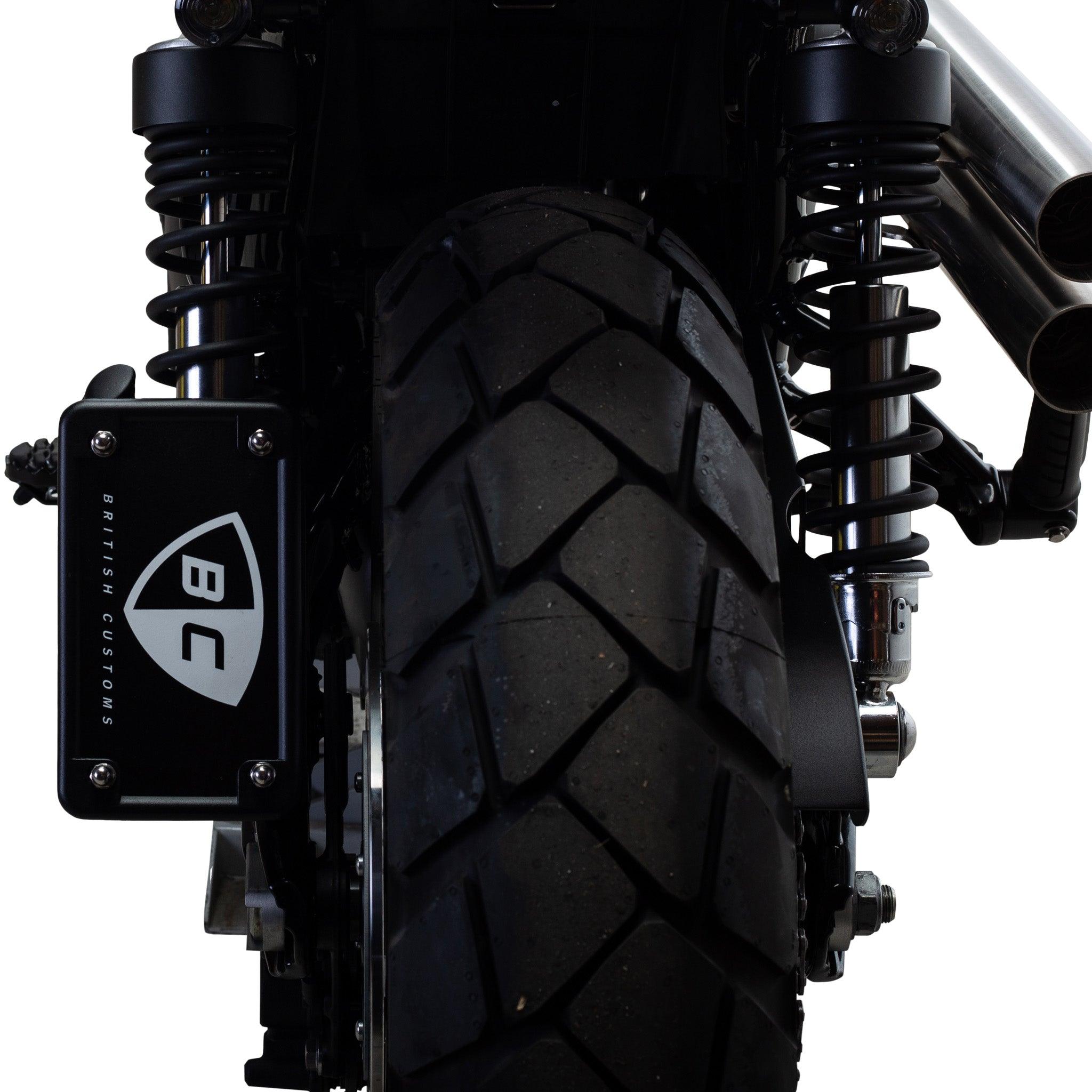High-Quality 8mm Shock Mount License Plate for Triumph Motorcycles - British Customs