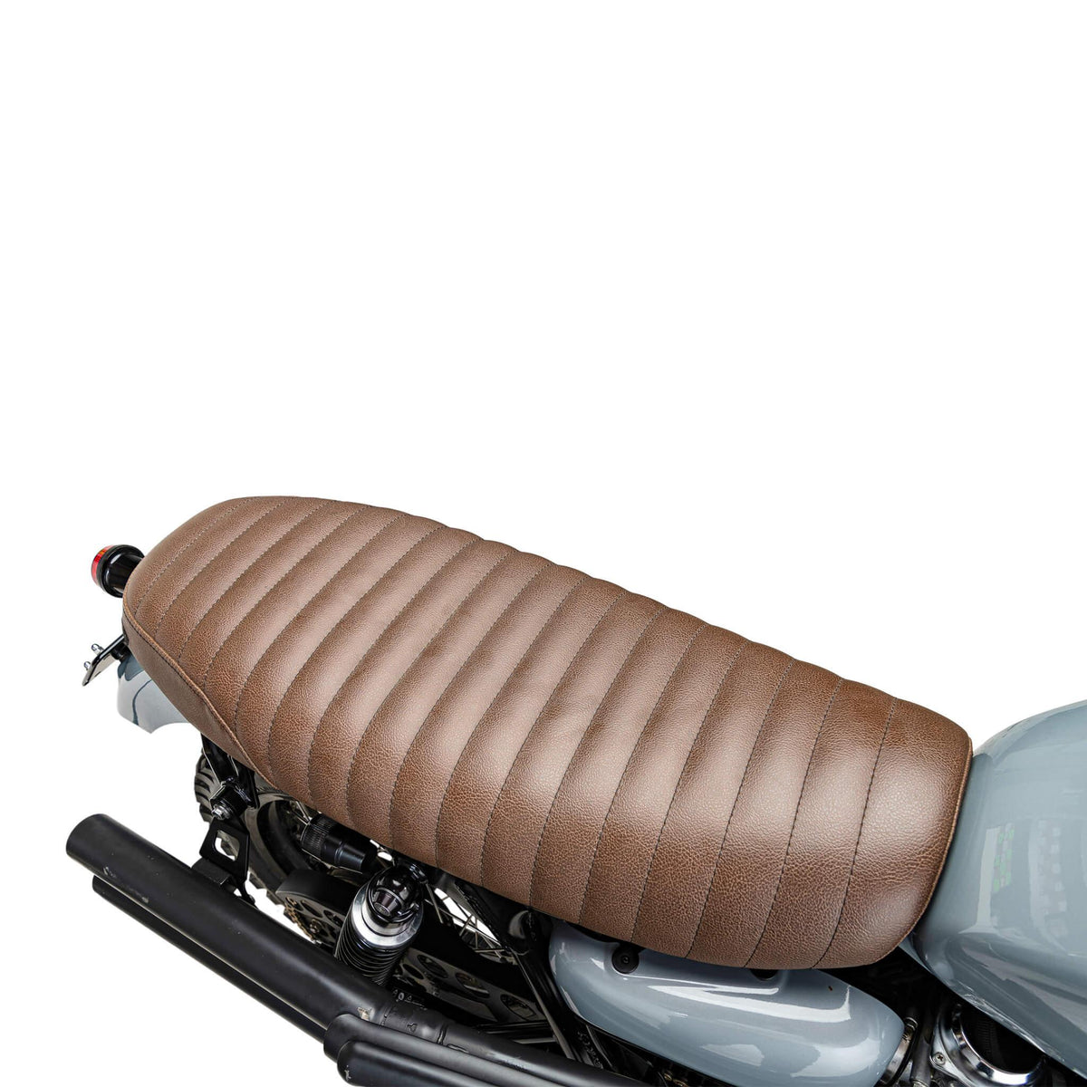 Brown Slammer Tuck N Roll seat off the bike, three quarter view